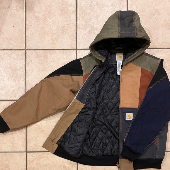 Reworked Carhartt Jacket - Multicolor - Redwood Ascent Edition - Picture 5 of 11